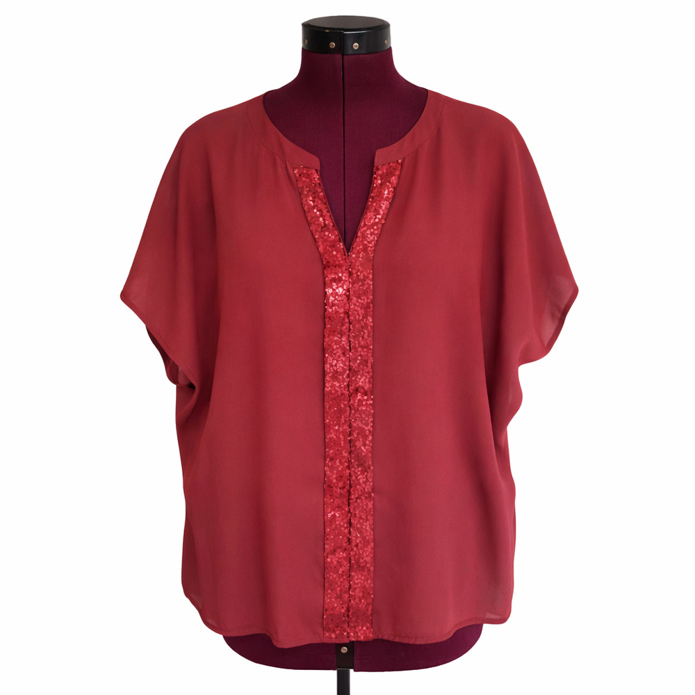Women's Juicy Couture Flowy Batwing Blouse with Sequins in Wine | Size Small